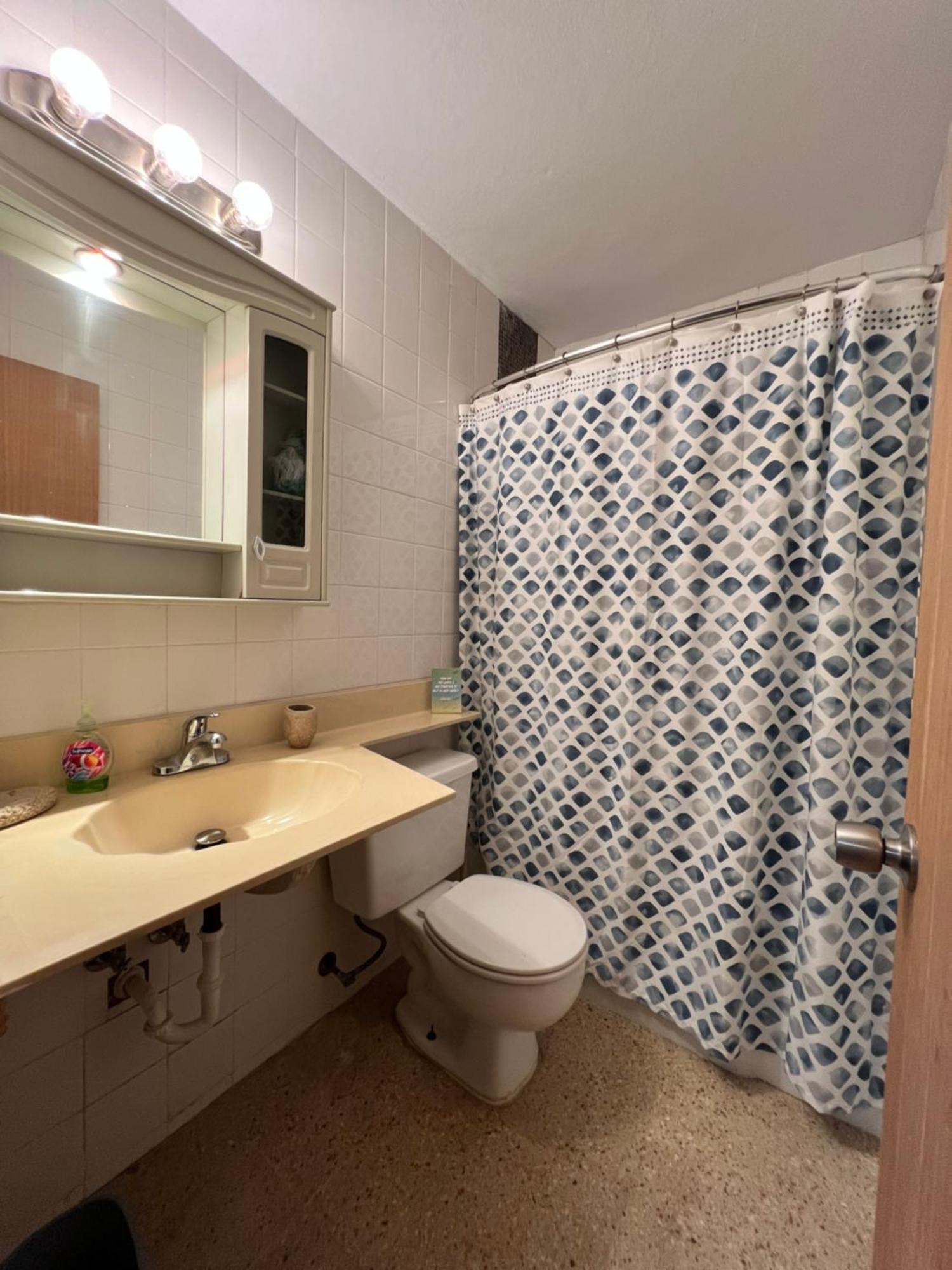Oceanview Apartment Steps To The Beach لوكويللو المظهر الخارجي الصورة